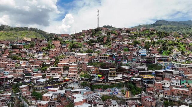 Cinematic Drone Footage of Comuna 13 Medell&iacute;n &ndash; Urban Transformation, Cable Cars, Escalator and City Life