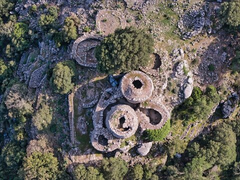 Il Maestoso Nuraghe Serbissi di Osini, Sardegna.