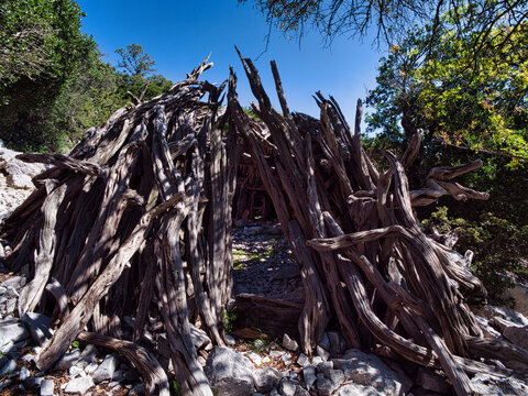 Vecchi ovili dei pastori, Cuili, su pinnetu, supramonte di Baunei, Sardegna.