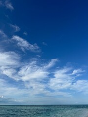 Obraz premium blue sky and sea