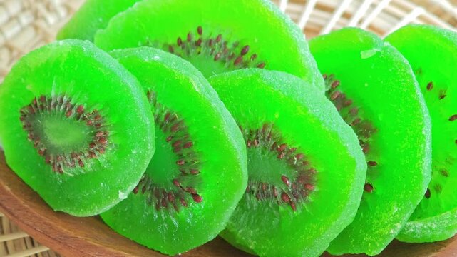 Dried kiwi, dried fruit ,Slices of dried kiwi fruit