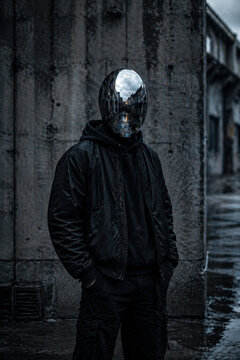 Erased Identities &ndash; Mirror head figure reflecting urban environment, self perception and identity concept