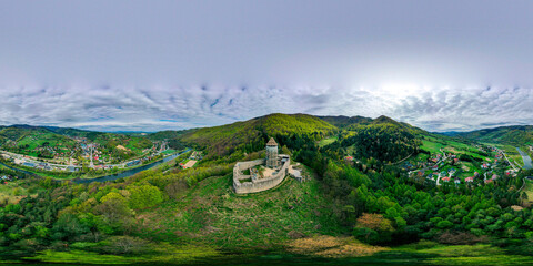 Zamek Rytro panorama 360. © Maciej G. Szling