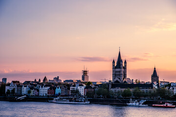 Fototapeta premium Cologne Old Town Skyline with Gross St. Martin Church, Germany
