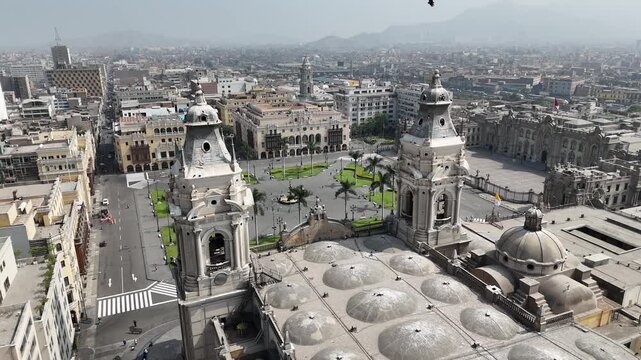Plaza De Armas In Lima Capital City Of Peru. Historical Centre Landscape. Downtown City. Old Town Skyline. Plaza De Armas In Lima Capital City Of Peru. Beautiful Government Palace.