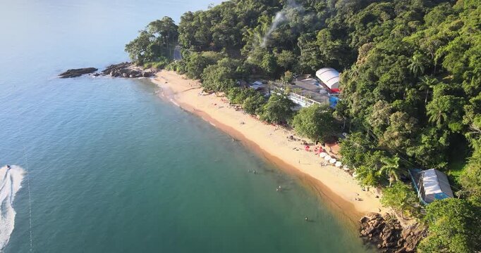 Aerial landscape of Picinguaba bay surrounded by tropical rainforest, Ubatuba coast. Paisagem a&eacute;rea da ba&iacute;a de Picinguaba cercada por floresta tropical, costa de Ubatuba