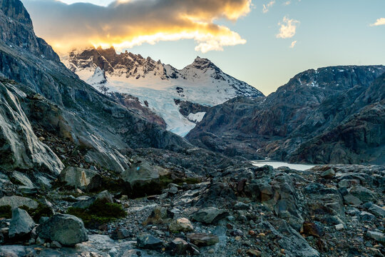 glaciar marconi lake