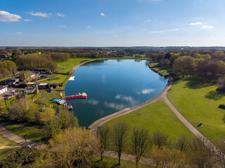 Obraz premium Drone view of Fairlands Valley Park in Stevenage. England