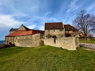 Fototapeta premium Schloss Neuenburg in Freyburg-Unstrut (Sachsen-Anhalt)
