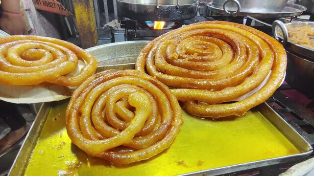 Mathura Vrindavan Tasty Jalewa Or Jalebi