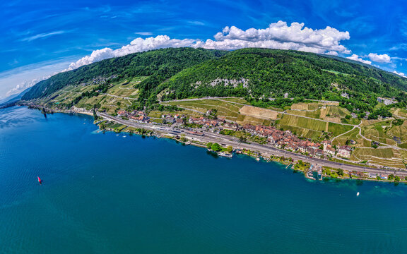 Twann am Neuenburger See, Schweiz, Luftaufnahme, Mai 2026