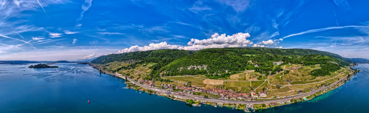 Twann am Neuenburger See, Schweiz, Luftaufnahme, Mai 2026