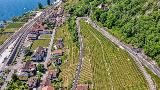 Twann am Neuenburger See, Schweiz, Luftaufnahme, Mai 2026