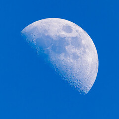 The Moon © Björn