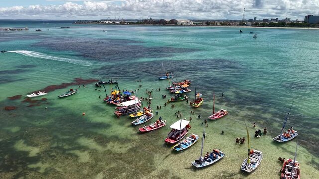 Aerial view of Paju&ccedil;ara natural pools, formed during low tide 800 meters from Paju&ccedil;ara Beach - Macei&oacute;, Alagoas, Brazil