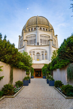 Baha'i House of Worship at Dusk in Wilmette Illinois