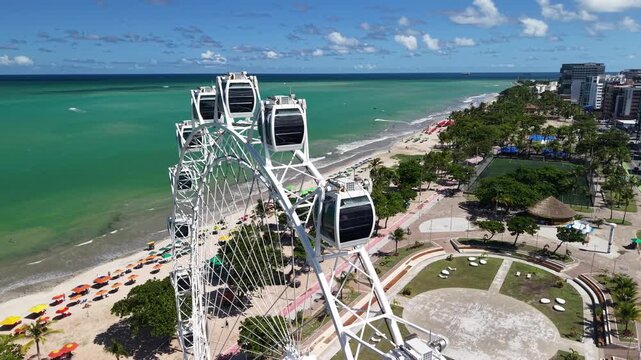 Roda Macei&oacute;, on the Paju&ccedil;ara Beach waterfront - Macei&oacute;, Alagoas, Brazil