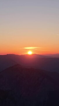 Sonnenaufgang Hochturm - Erzberg Leoben - Steiermark - &Ouml;sterreich - Gipfelkreuz