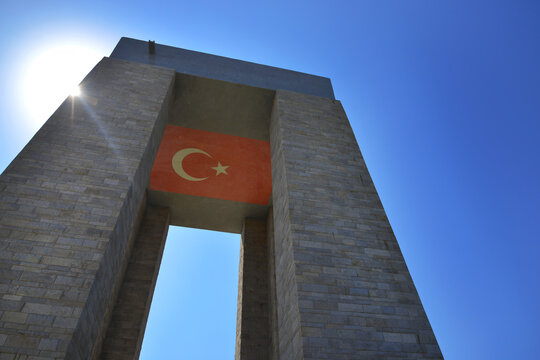 March 18th &Ccedil;anakkale Victory, &Ccedil;anakkale Martyrs' Monument