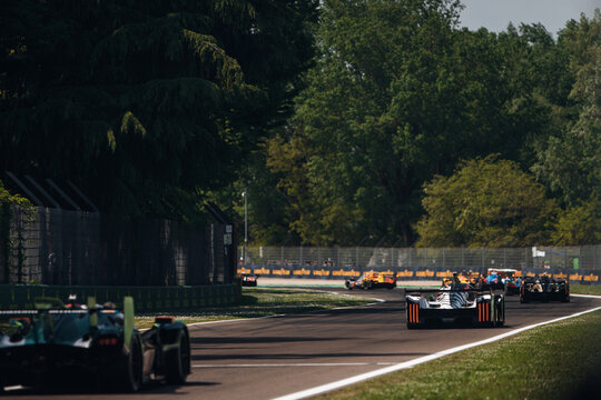 FIA WEC 6 Hours of Imola 2026 - Race start for Hypercars