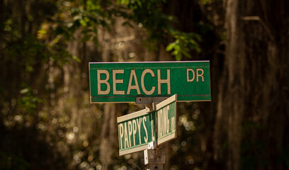 Fototapeta premium Beach Road Sign