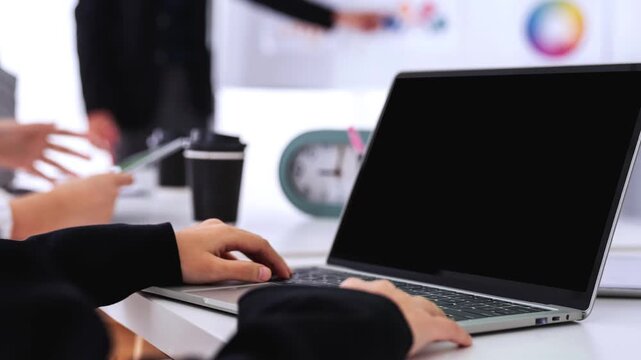 B2B strategy and technology transforming business-to-business operations, optimizing communication, and enhancing market efficiency with digital B2B tools and innovation. Spire