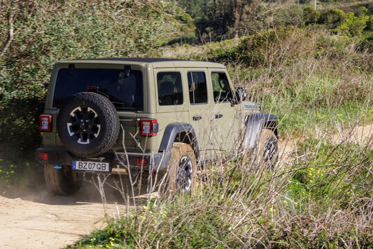 Jeep wrangler rubicon driving off road exploring nature