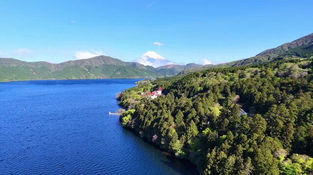 Lake Ashi Panorama | Hakone Mountains | Sky - 4K Aerial Video
