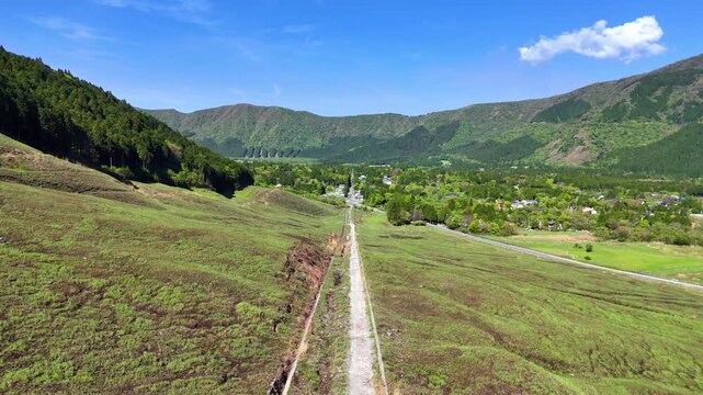 Walking Path | Green Pampas Grass | Hakone - 4K Aerial Video
