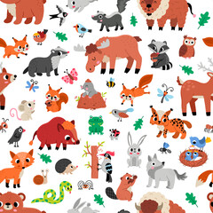 Obraz premium Forest animals seamless pattern for kids. Vector woodland repeat background with birds, insects, trees, plants. Cute bear, fox, deer, elk, beaver, squirrel digital paper. Woods wildlife illustration