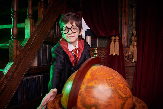 Globe Magic Study