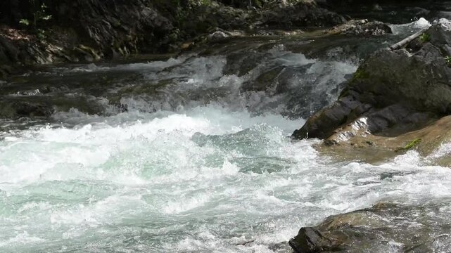 Remous dans une rivi&egrave;re