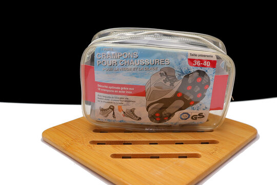 Crampons pour chaussures de chez  GS