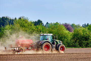 Fototapeta premium trockenheit landwirtschaft
