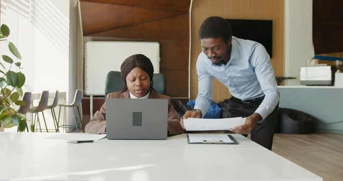 Seasoned advisor provides counsel during hectic work hours