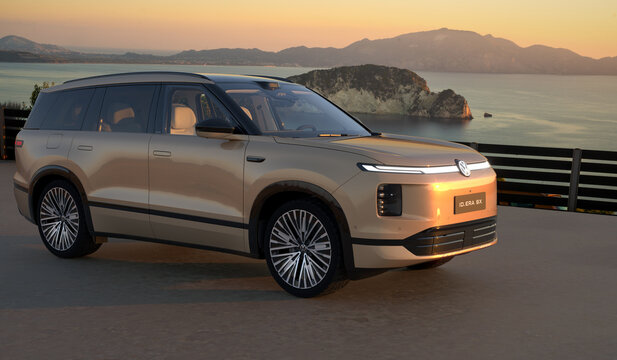 The Volkswagen ID. Era 9X is a powerful EREV (range-extended) SUV manufactured by SAIC-VW.