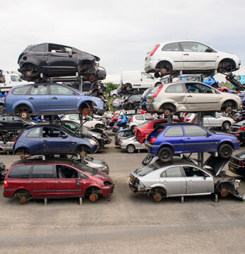 Stacked cars in salvage / breakers yard