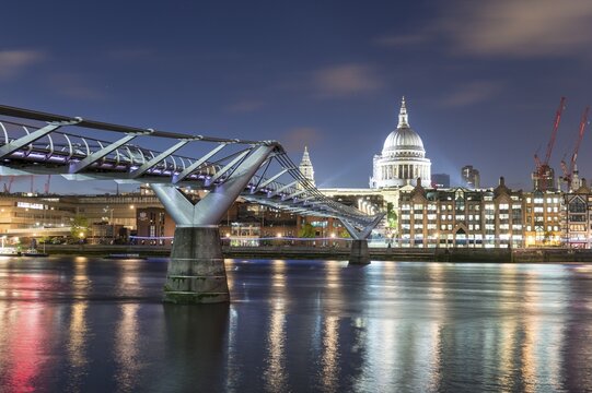 Millenium Bridge and St Paul's Cathedral by night, London, England, Great Britain