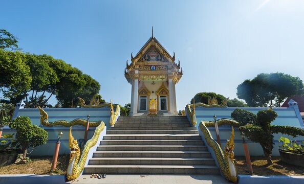 Buddhist temple Wat Khunaram, Phra Wihan Luang Por Daeng, Tambon Na Mueang, Ko Samui, Surat Thani Wat Chang, Thailand
