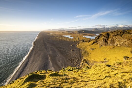 View from Cape Dyrholaey, Black Beach, V&iacute;k &iacute; M&yacute;rdal, Su&eth;urland, South Iceland, Iceland