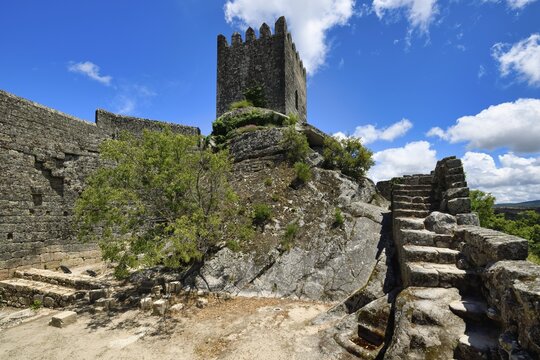 Castle and tower, Sortelha, Serra da Estrela, Beira Alta, Portugal