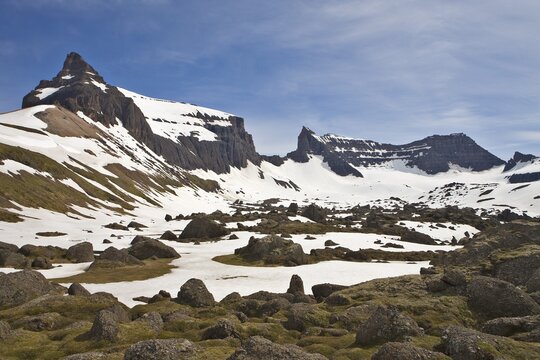 Stoerur&eth;, area in which falling rocks and avalanches are common, Bakkager&eth;i, Iceland, Atlantic Ocean