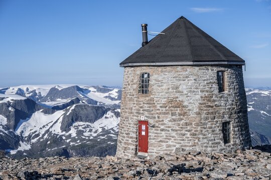 Mountain hut Kloumanst&aring;rnet, mountain hut with tower, Jostedalsbreen National Park, view from the top of the mountain Sk&aring;la, mountain range Breheimen, Stryn, Vestland, Norway