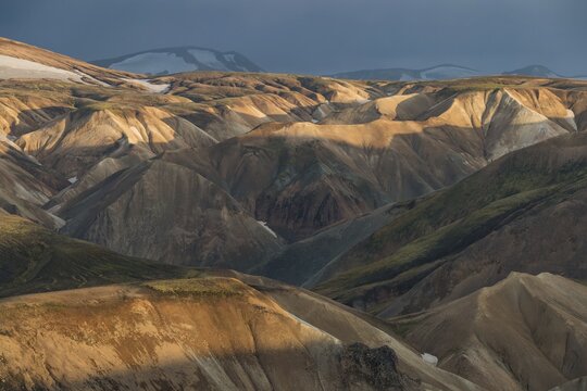 Evening light, Rhyolite mountains, Landmannalaugar, Highlands, Iceland