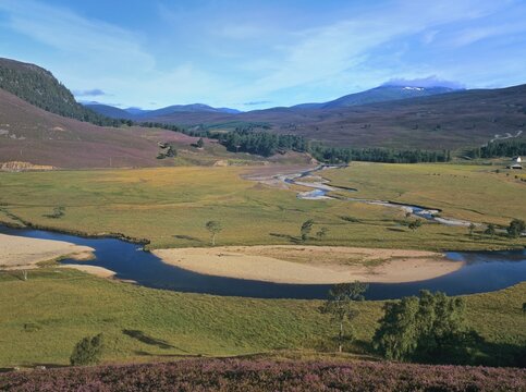 Morning mood at Dee Valley with River Dee, Braemer, Scotland, United Kingdom, Europe