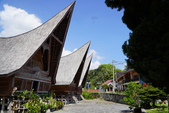 Traditional Batak house in Samosir, Huta Siallagan, Lake Toba, Sumatra, Indonesia