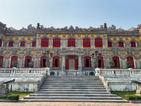 The main palace of Kien Trung in Hue Imperial City, served as main residence of emperor back then. Architecture style is influenced by French baroque arts and royal culture.