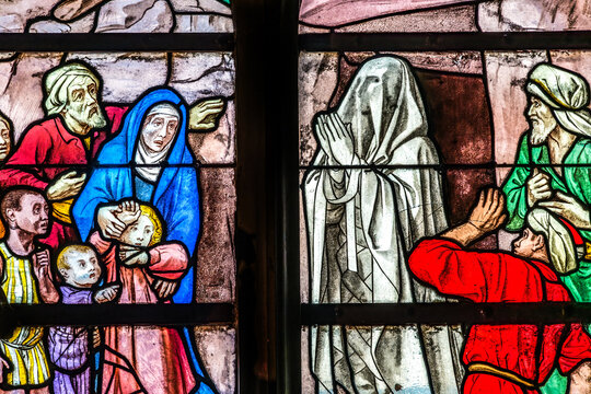 Jesus Calling Lazarus St Joseph Chapel Saint-&Eacute;tienne-du-Mont Church Paris France