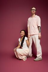 Obraz premium Young couple surrounded by warmth and love, showcasing their strong bond and connection