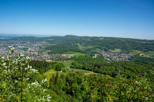 Eggflue - Aussicht auf Aesch/ Pfeffingen, Baselland, Schweiz